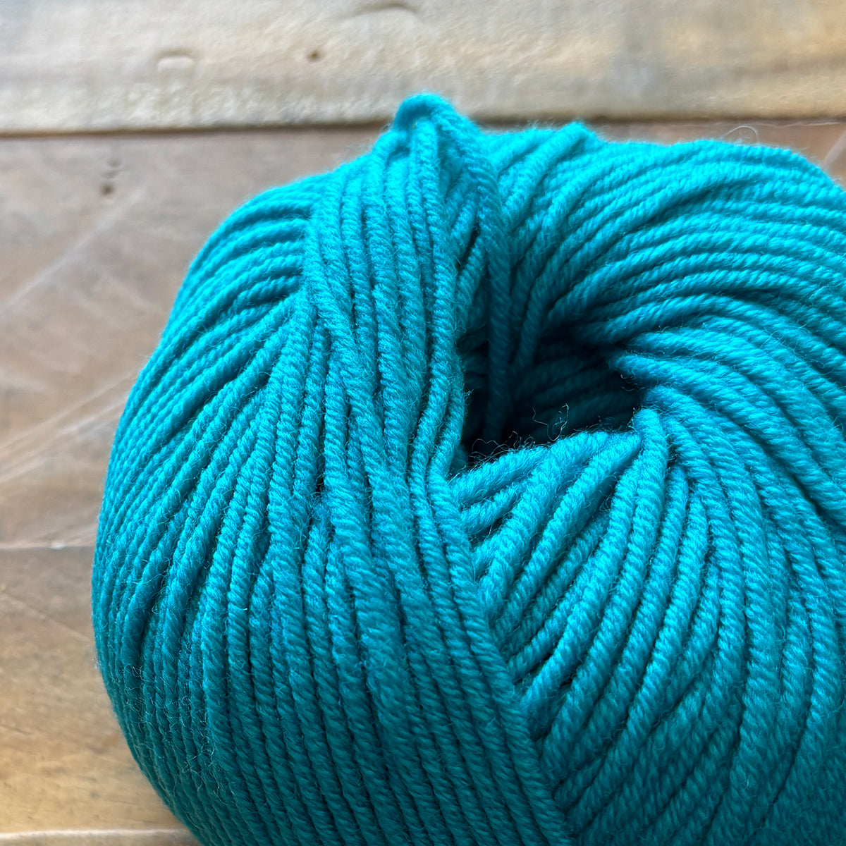 Amanta Baby Sweater Kit