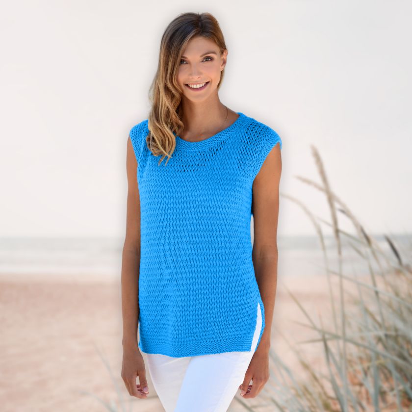 Dorothea tank in Turquoise from the Dizzy Knitter