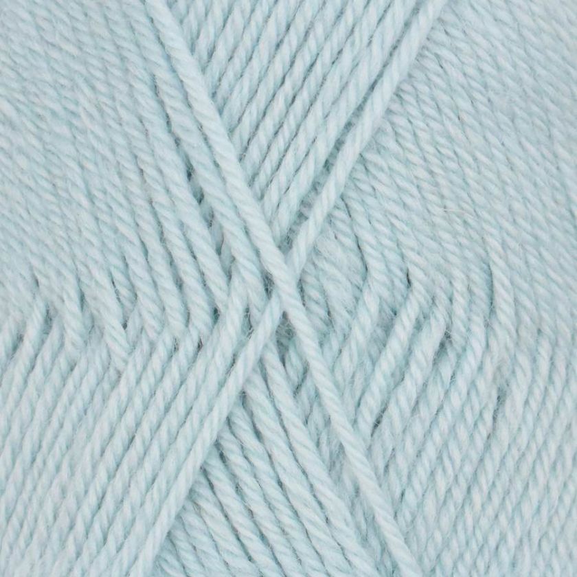 Close-up of Ella Rae Classic wool yarn in Sky with a textured pattern