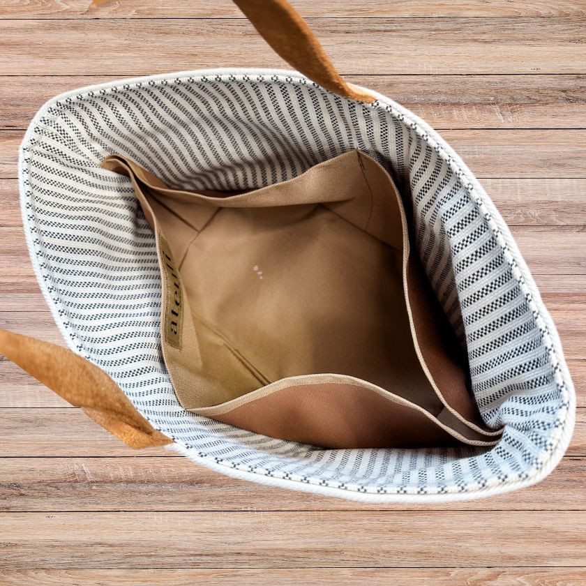 Interior view of a small knitting project bag from Atenti