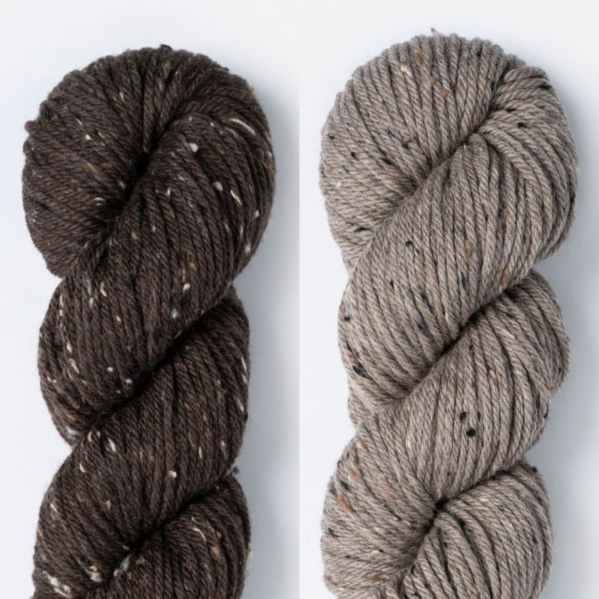 Kelso Wrap Kit color combo featuring Deep Earth and Wild Mushroom in Woolstok Tweed (Aran).