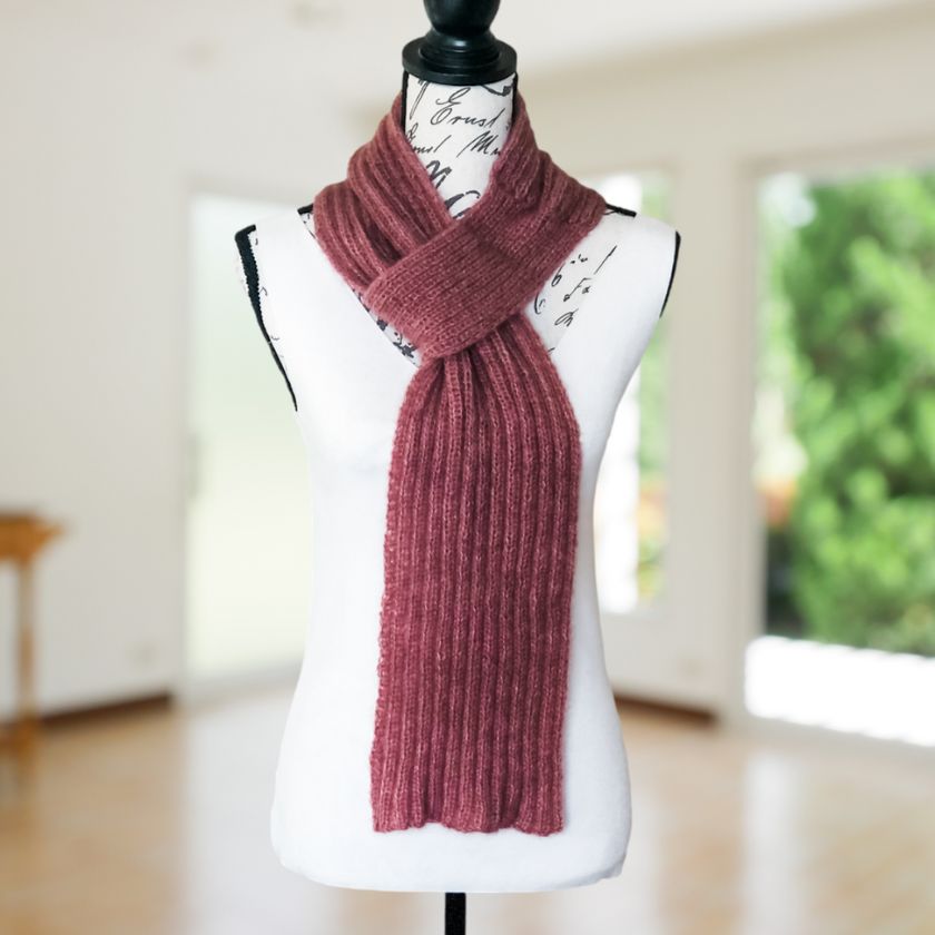 LariAaaht Scarf
