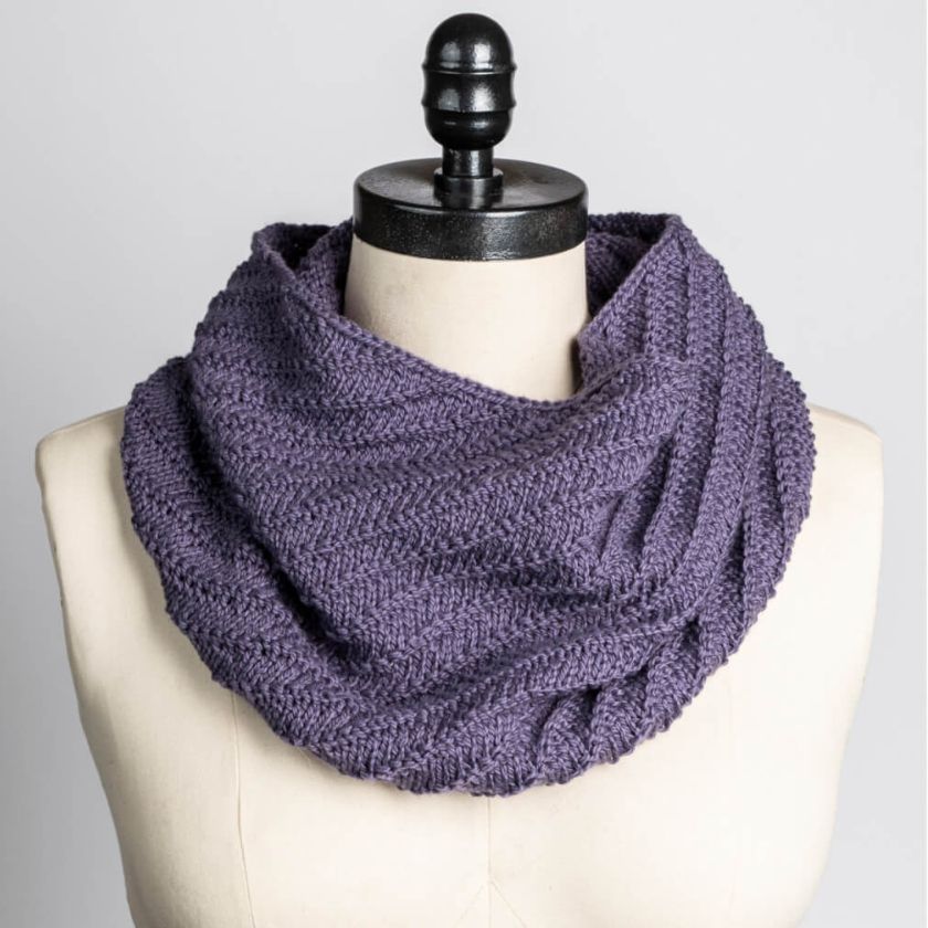 The Spiral Cowl - Worsted Weight