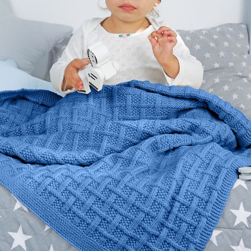 Bella Baby Blanket + FREE BONUS book of baby patterns!* - The Dizzy Knitter