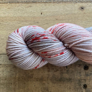Granger Toque, Cowl & Mitts In Classy Cashmere - Kits