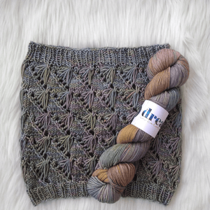 Siren Cowl in hand-dyed Classy Merino