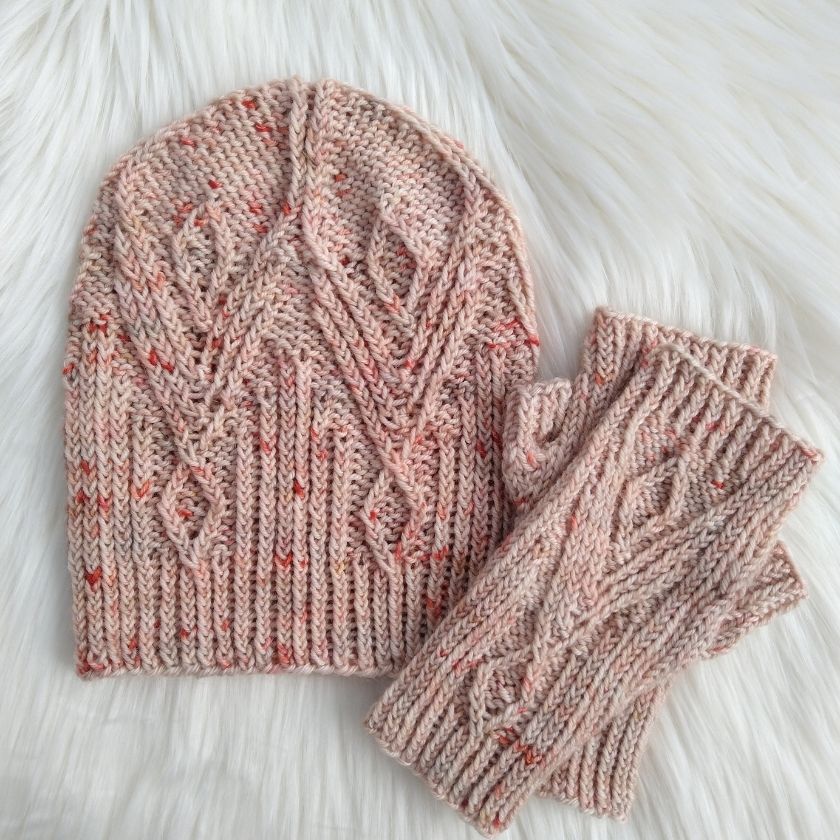 Thunderbird Hat & Mitts - Kits